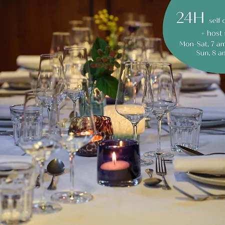 Classik Martinshof, Messe Hotel Monaco di Baviera