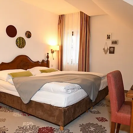 Classik Martinshof, Messe מלון 3*