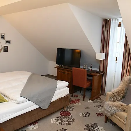 Classik Martinshof, Messe Отель