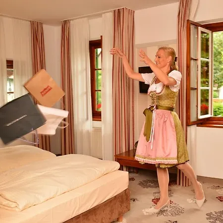 Отель Classik Martinshof, Messe 3*