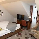 Classik Martinshof, Messe Hotel