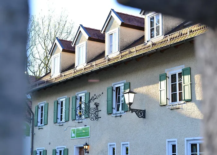 Classik Martinshof, Messe 3*